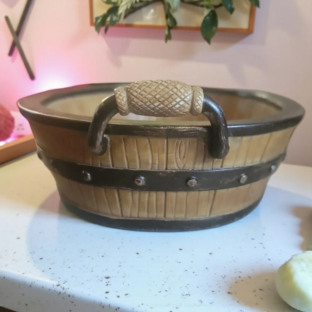 Vtg 2003 Hand-painted Linda Spivey Outhouses Soap Dish Wooden Bathtub